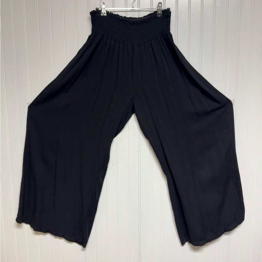 Black Wide-Leg Pants